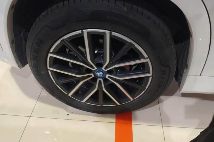 Used BMW iX1 2025 eDrive25L M Sport Package Exterior 5