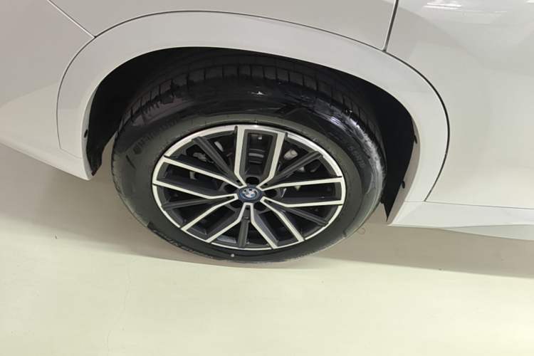 Used BMW iX1 2025 eDrive25L M Sport Package Exterior 5