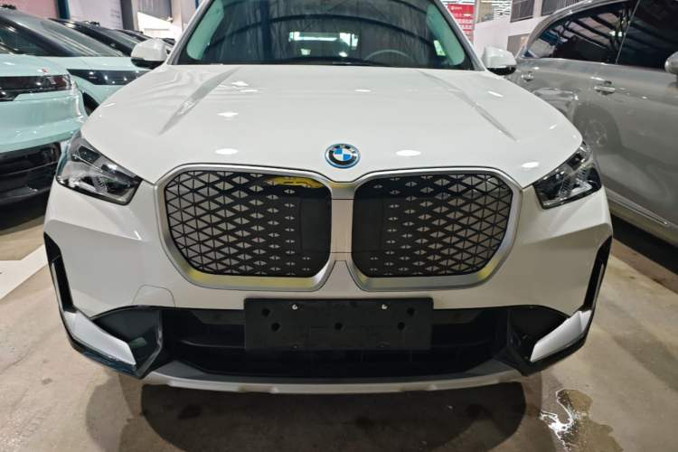 Used BMW iX1 2025 eDrive25L X Design Package Front