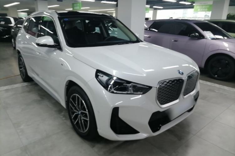 Used BMW iX1 2025 eDrive25L M Sport Package Front Right 45 Deg
