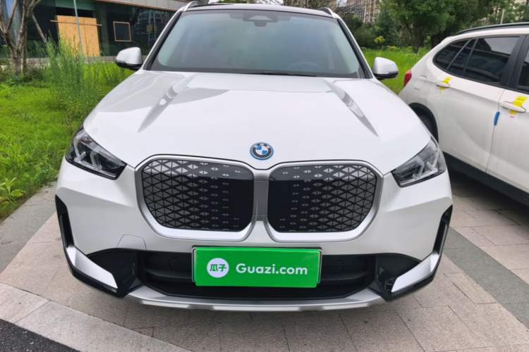 Used BMW iX1 2025 eDrive25L X Design Package Front