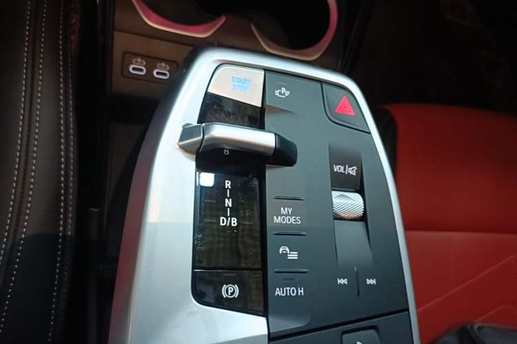 Used BMW iX1 2025 eDrive25L X Design Package Gear Lever