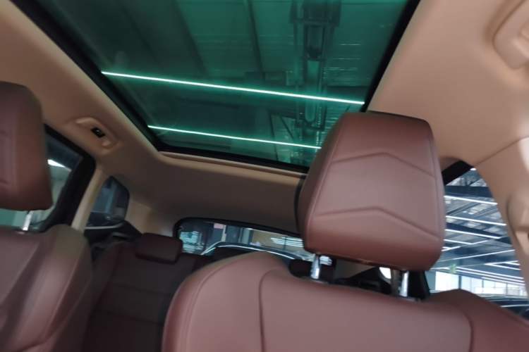 Used BMW iX1 2025 eDrive25L M Sport Package Headliner