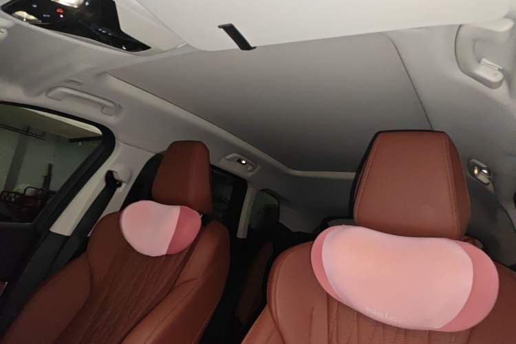 Used BMW iX1 2025 eDrive25L M Sport Package Headliner