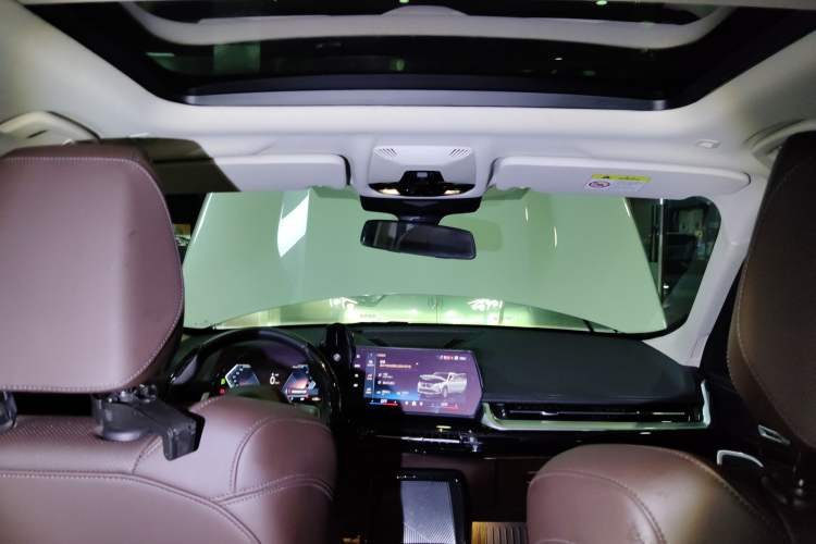 Used BMW iX1 2025 eDrive25L M Sport Package Headliner