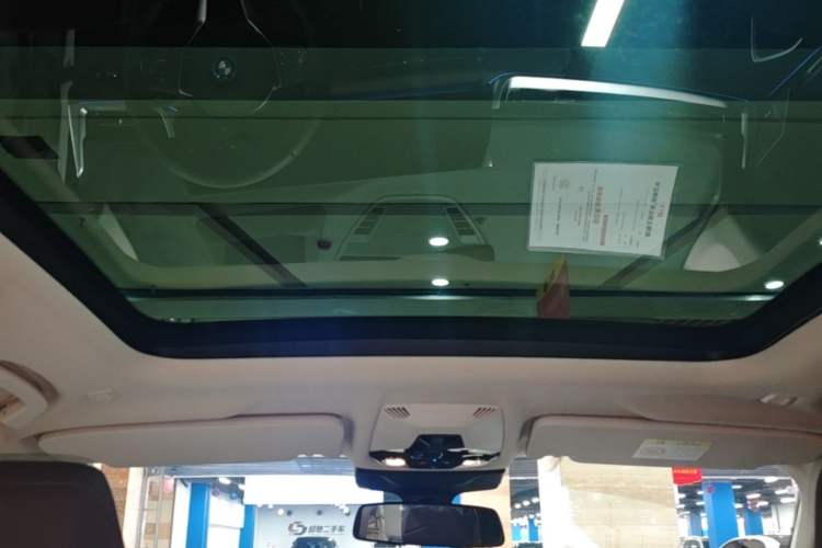 Used BMW iX1 2025 xDrive30L X Design Package Headliner