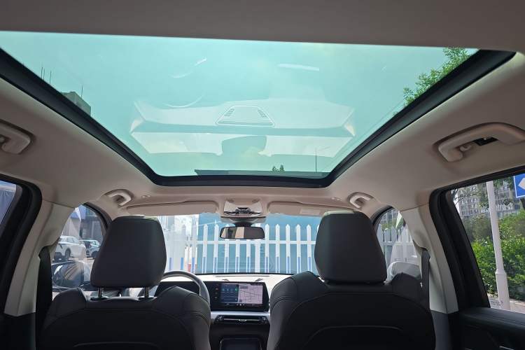 Used BMW iX1 2025 eDrive25L M Sport Package Headliner