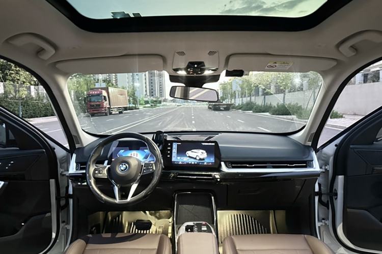 Used BMW iX1 2025 eDrive25L M Sport Package Interior 11