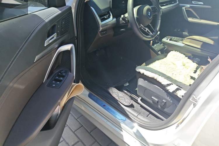 Used BMW iX1 2025 eDrive25L M Sport Package Interior 3