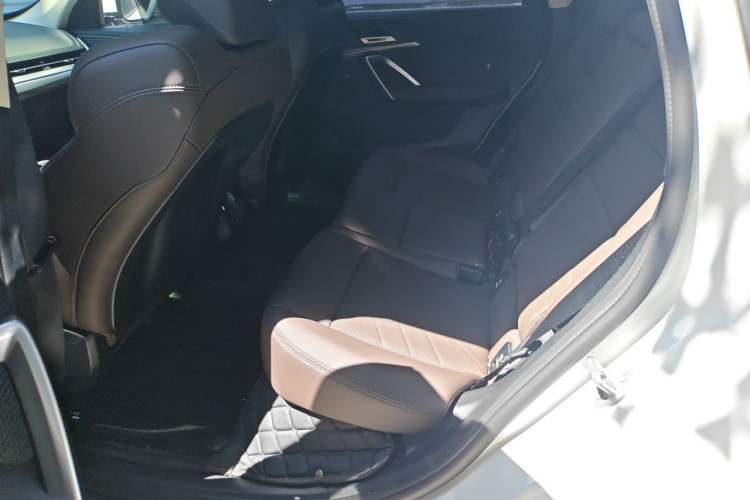 Used BMW iX1 2025 eDrive25L M Sport Package Interior 4