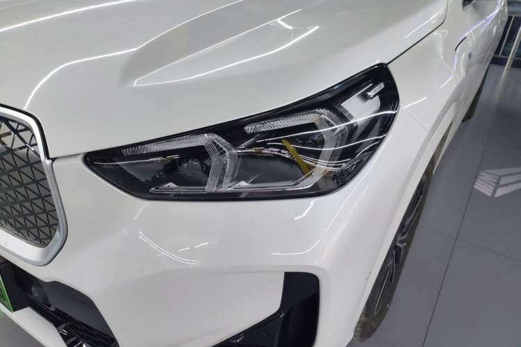 Used BMW iX1 2025 eDrive25L M Sport Package Left Front Headlight