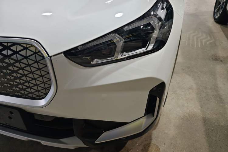 Used BMW iX1 2025 eDrive25L X Design Package Left Front Headlight