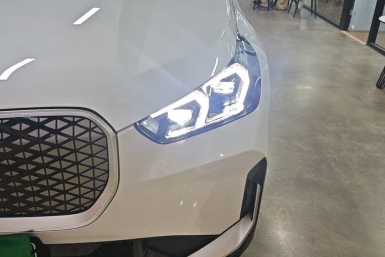 Used BMW iX1 2025 xDrive30L X Design Package Left Front Headlight