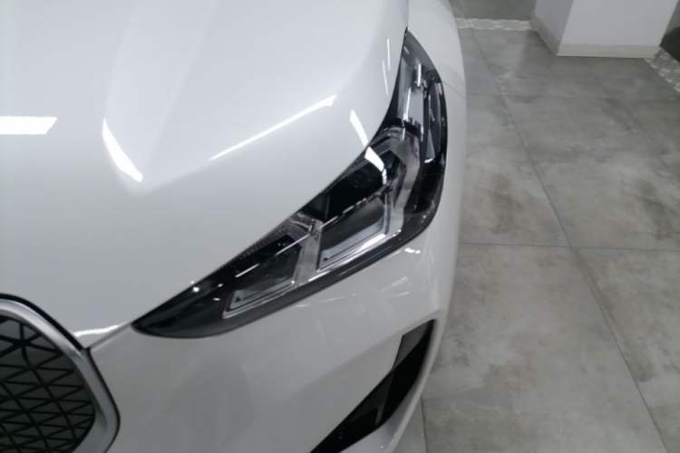Used BMW iX1 2025 eDrive25L M Sport Package Left Front Headlight