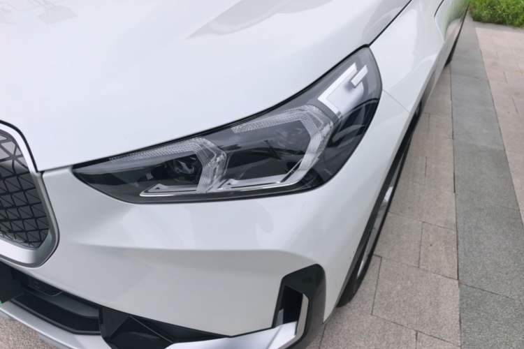 Used BMW iX1 2025 eDrive25L X Design Package Left Front Headlight