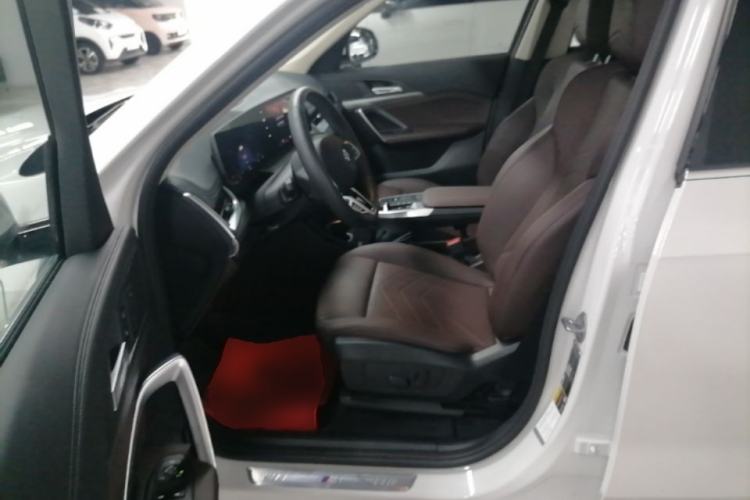 Used BMW iX1 2025 eDrive25L M Sport Package Left Front Seat
