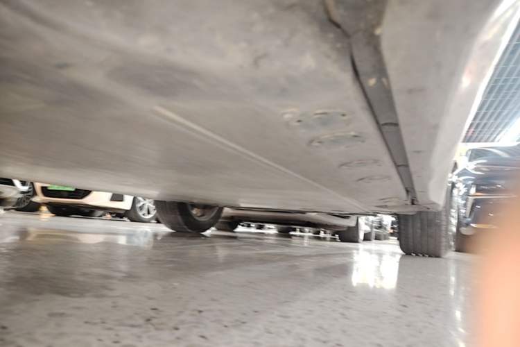Used BMW iX1 2025 eDrive25L X Design Package Left Side Sill