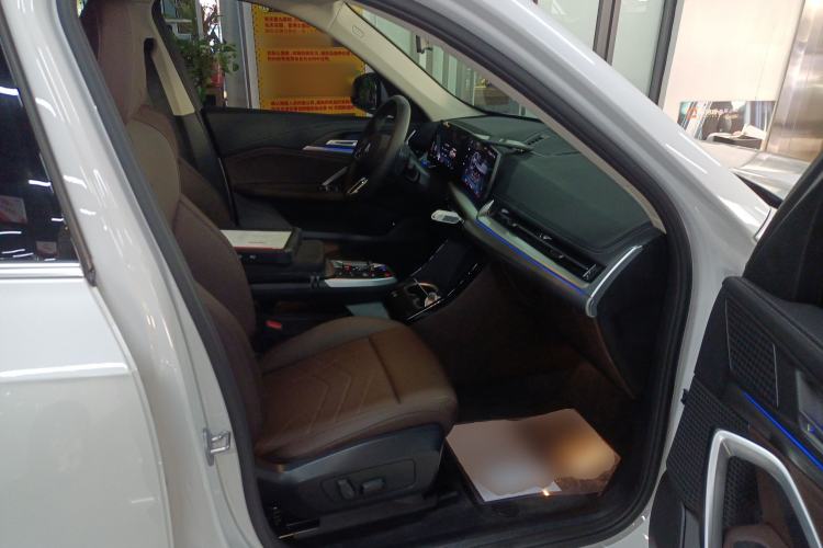 Used BMW iX1 2025 eDrive25L M Sport Package Right Front Seat