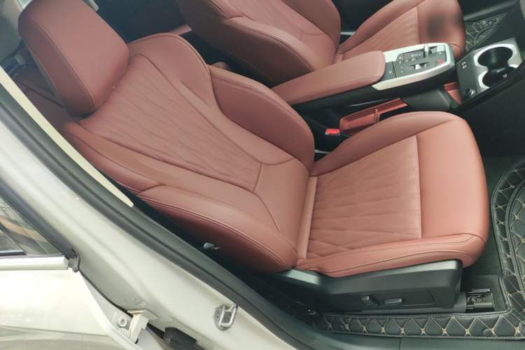 Used BMW iX1 2025 eDrive25L M Sport Package Right Front Seat
