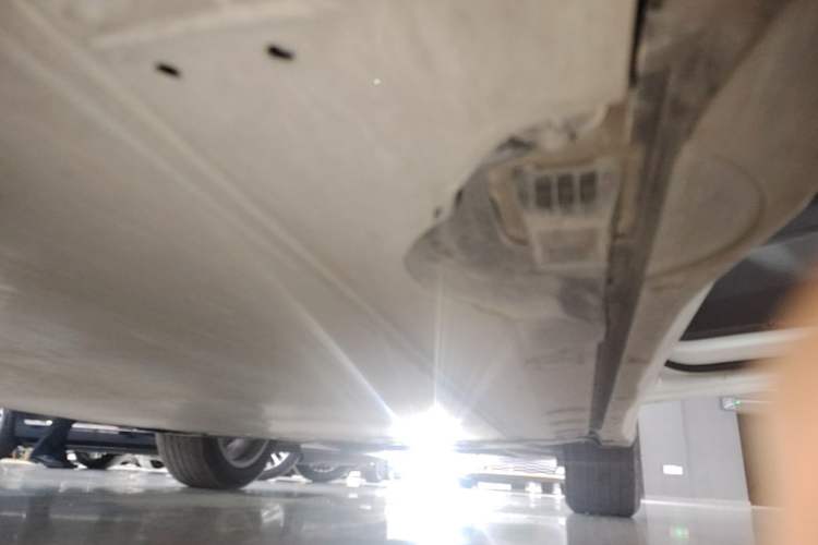 Used BMW iX1 2025 eDrive25L X Design Package Right Side Sill