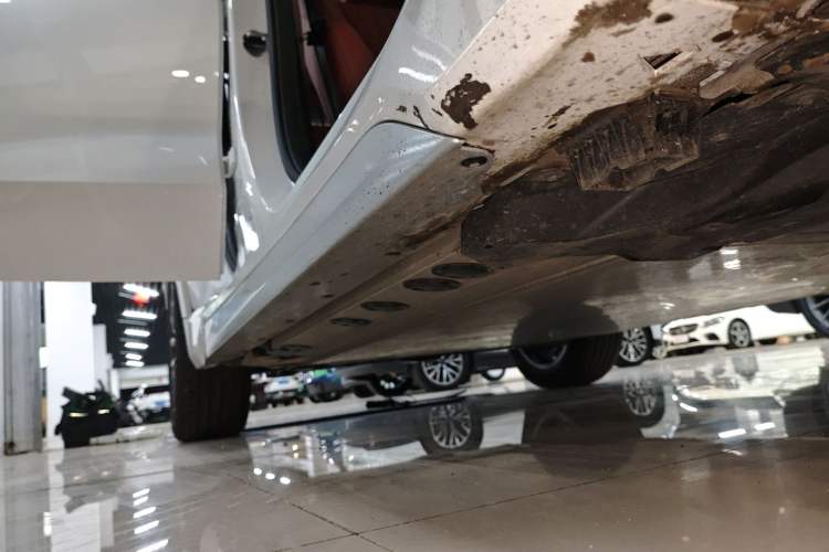 Used BMW iX1 2025 eDrive25L M Sport Package Right Side Sill