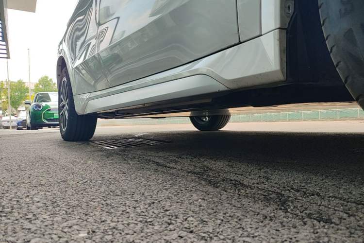 Used BMW iX1 2025 eDrive25L M Sport Package Right Side Sill
