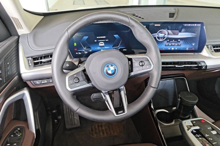 Used BMW iX1 2025 eDrive25L M Sport Package Steering Wheel