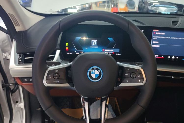 Used BMW iX1 2025 eDrive25L M Sport Package Steering Wheel