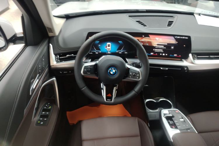 Used BMW iX1 2025 eDrive25L M Sport Package Steering Wheel