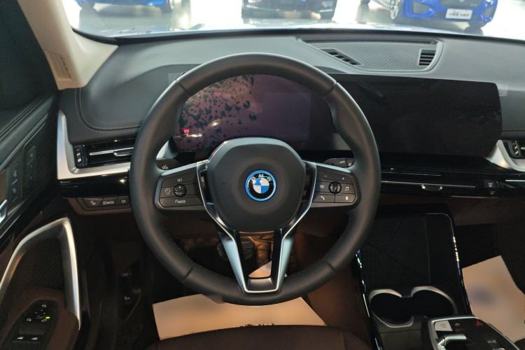 Used BMW iX1 2025 eDrive25L X Design Package Steering Wheel
