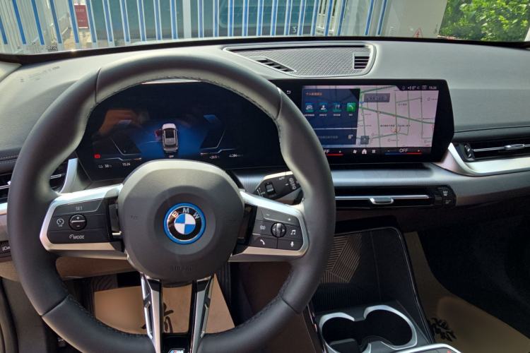 Used BMW iX1 2025 eDrive25L M Sport Package Steering Wheel