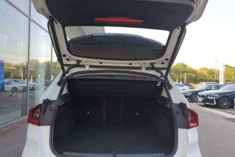 Used BMW iX1 2025 eDrive25L X Design Package Trunk