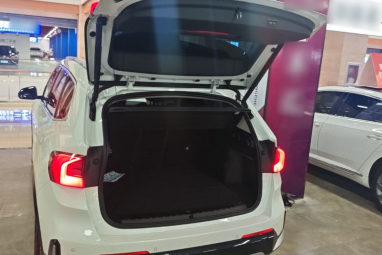 Used BMW iX1 2025 xDrive30L X Design Package Trunk