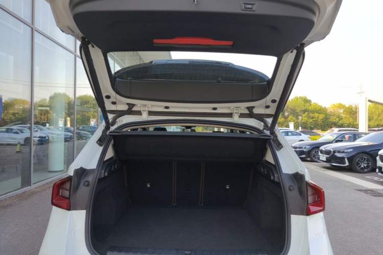 Used BMW iX1 2025 eDrive25L M Sport Package Trunk