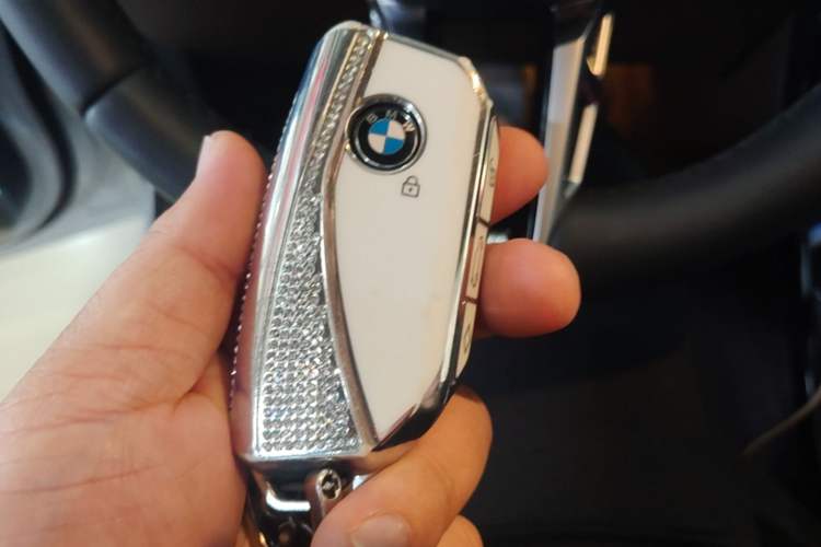 Used BMW iX1 2025 eDrive25L M Sport Package Vehicle Key