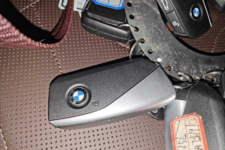 Used BMW iX1 2025 eDrive25L M Sport Package Vehicle Key