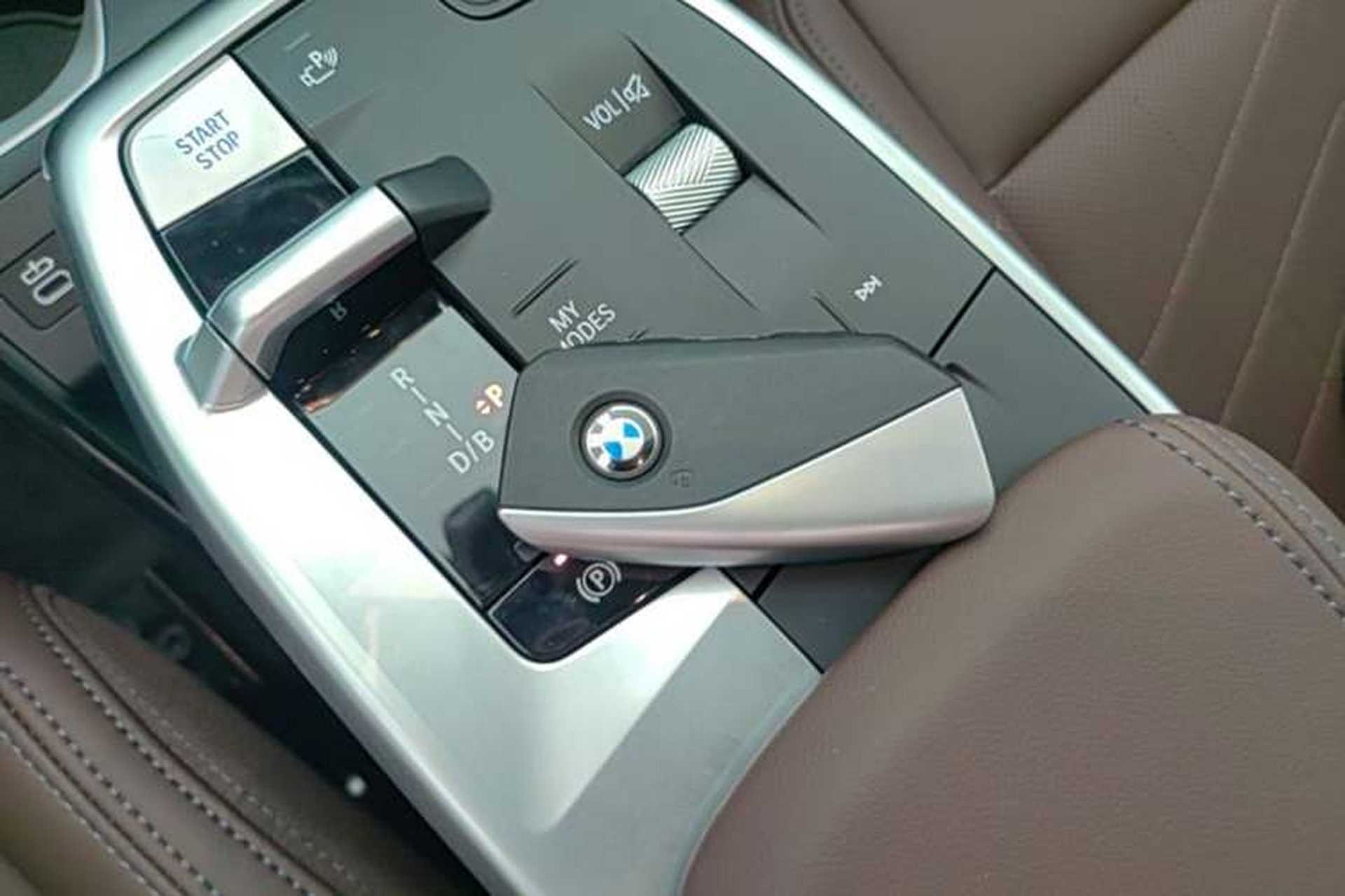 Used BMW iX1 2025 eDrive25L X Design Package Vehicle Key