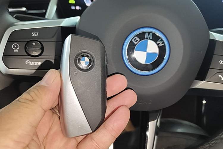 Used BMW iX1 2025 eDrive25L M Sport Package Vehicle Key