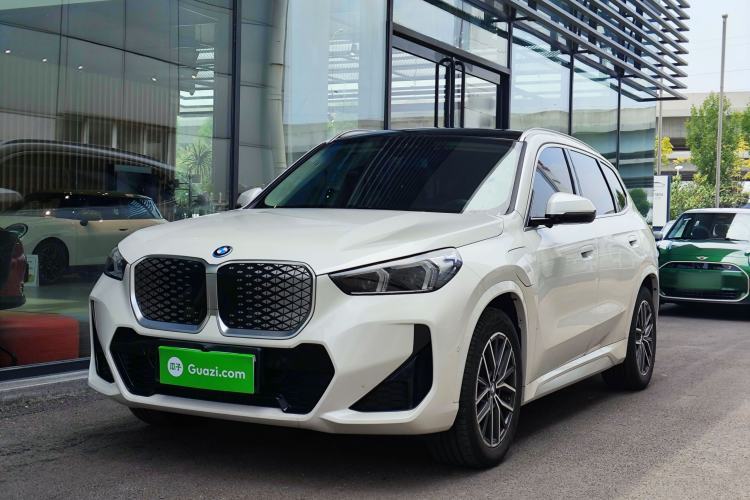 Ojetý BMW iX1 2025 eDrive25L M Sport Package Guazi used car, China used car export, Used car for sale, Used  cars, Cheapest cars for sale