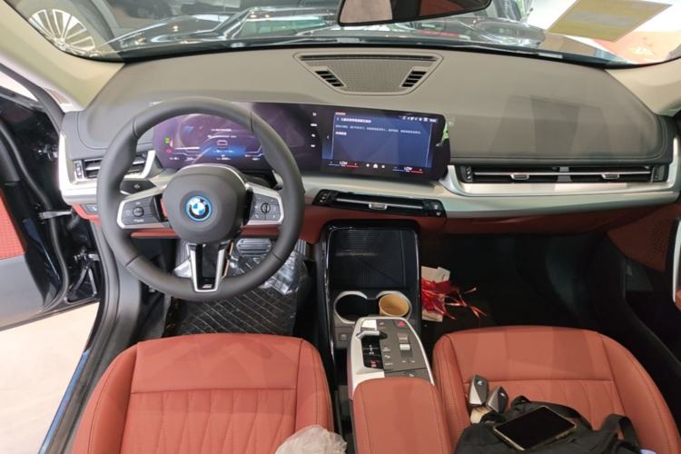 Used BMW iX1 2026 Model, eDrive25L X Design Package Center Console