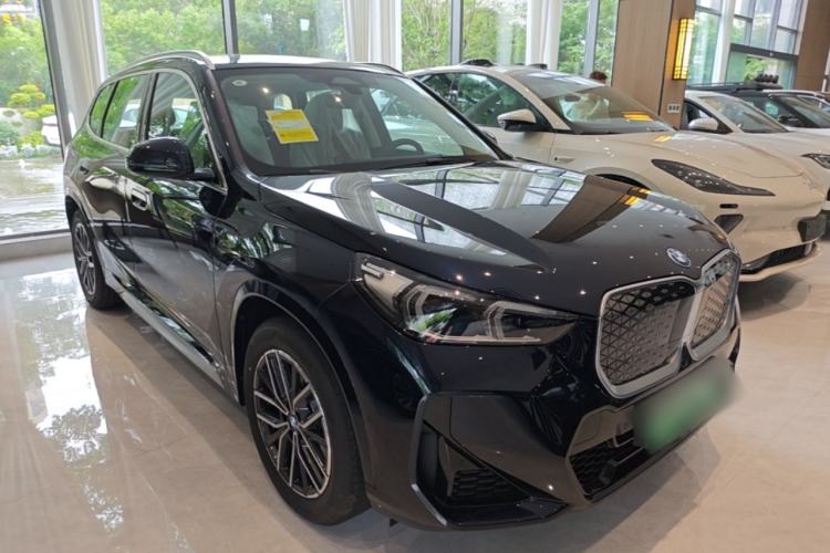 Used BMW iX1 2026 Model, eDrive25L X Design Package Front Right 45 Deg