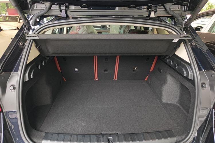Used BMW iX1 2026 Model, eDrive25L X Design Package Trunk