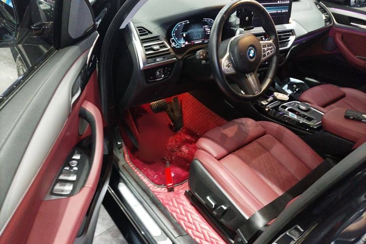 Used BMW iX3 2022 Updated Leading Type Interior 3
