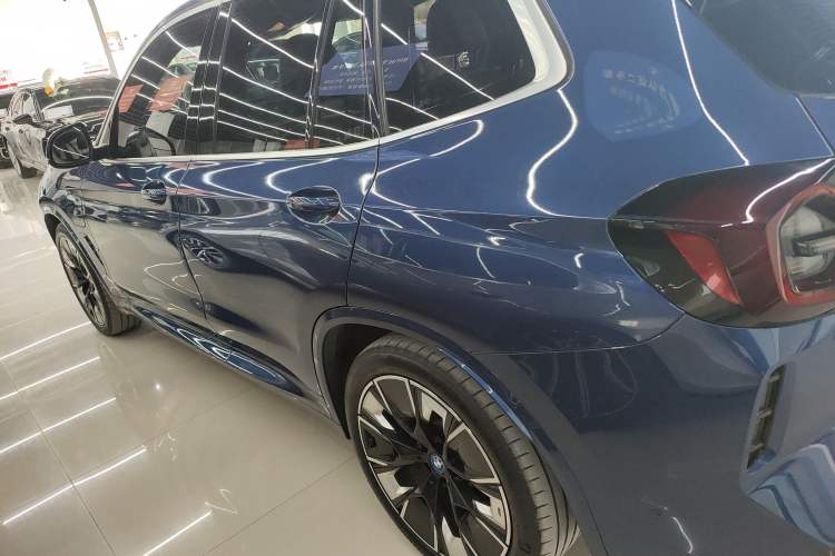 Used BMW iX3 2022 Leading Type Exterior 3