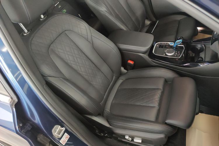 Used BMW iX3 2022 Leading Type Right Front Seat