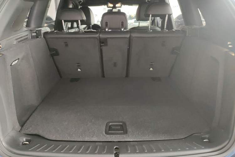 Used BMW iX3 2022 Leading Type Trunk