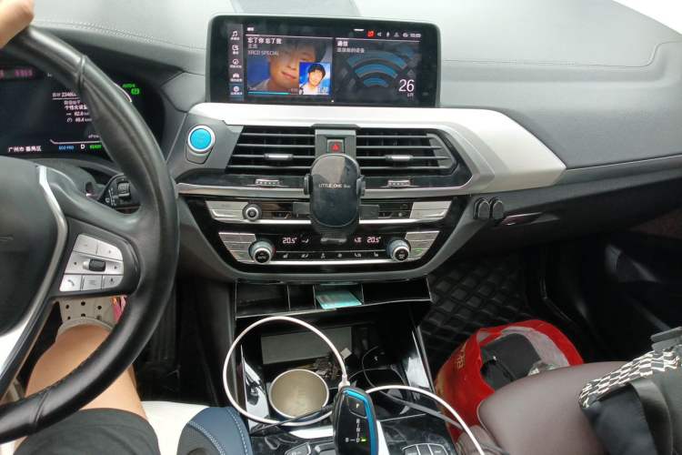 Used BMW iX3 2021 Leading Model Audio And AC Panel