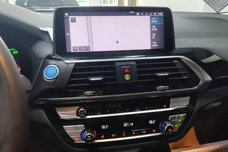 Used BMW iX3 2021 Leading Model Audio And AC Panel
