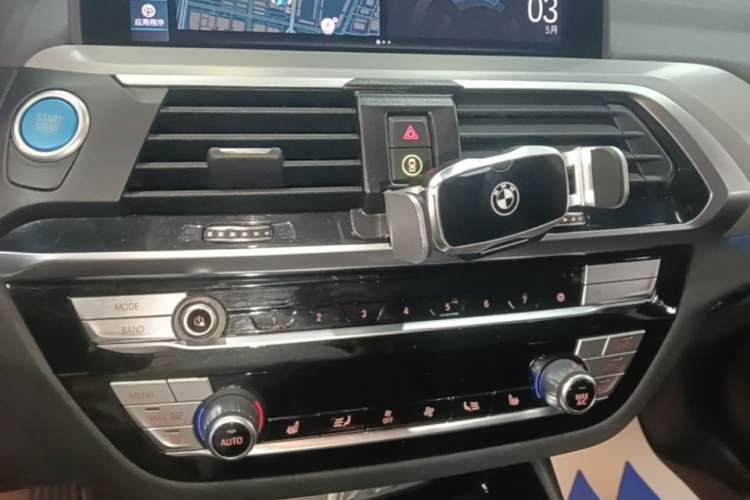 Used BMW iX3 2021 Leading Model Audio And AC Panel