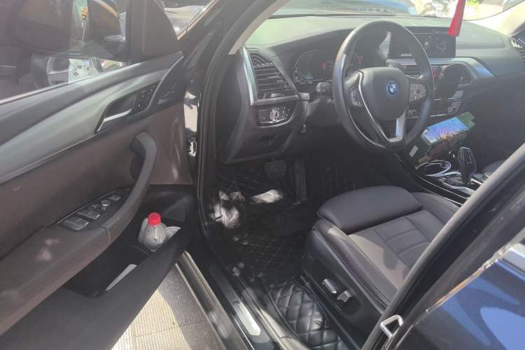 Used BMW iX3 2021 Updated Leading Edition Driver Seat